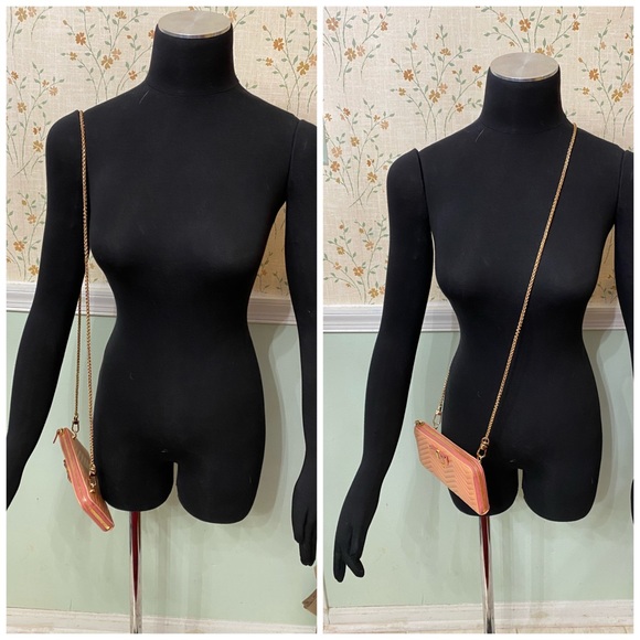 authentic PRADA Wallet Around Leather - Picture 15 of 16